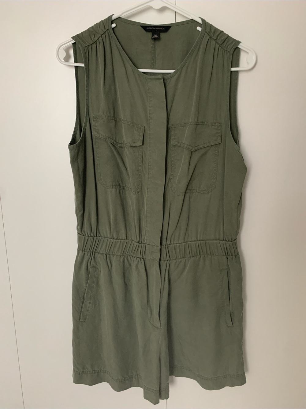 Banana Republic romper jumpsuit with shorts in sage green Size Medium, No flaws